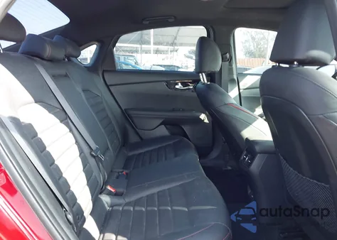 2024 Kia Forte Gt из США, поврежденный, VIN 3KPF44AC5RE688211